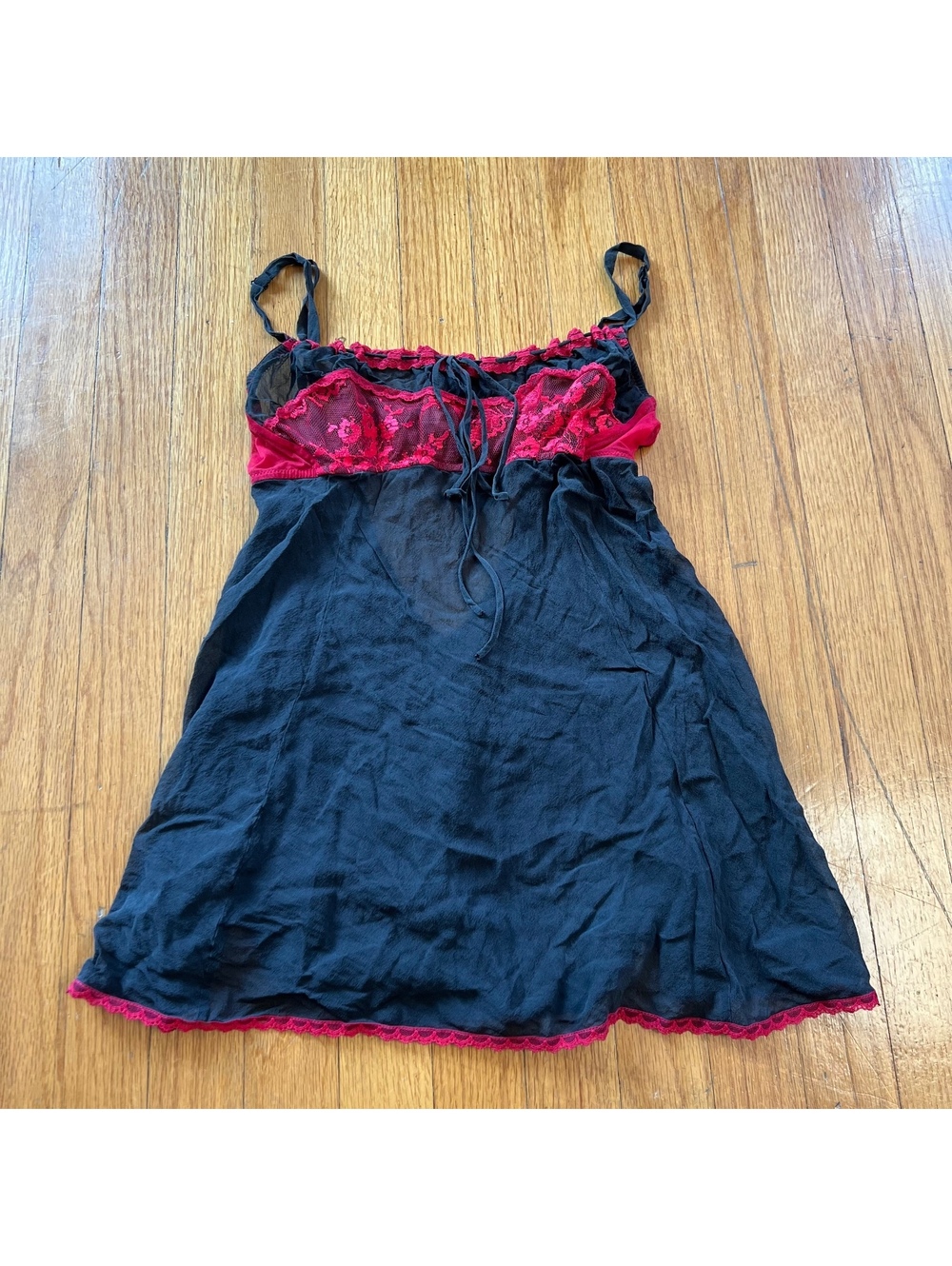 Vintage Y2K Victoria’s Secret babydoll top